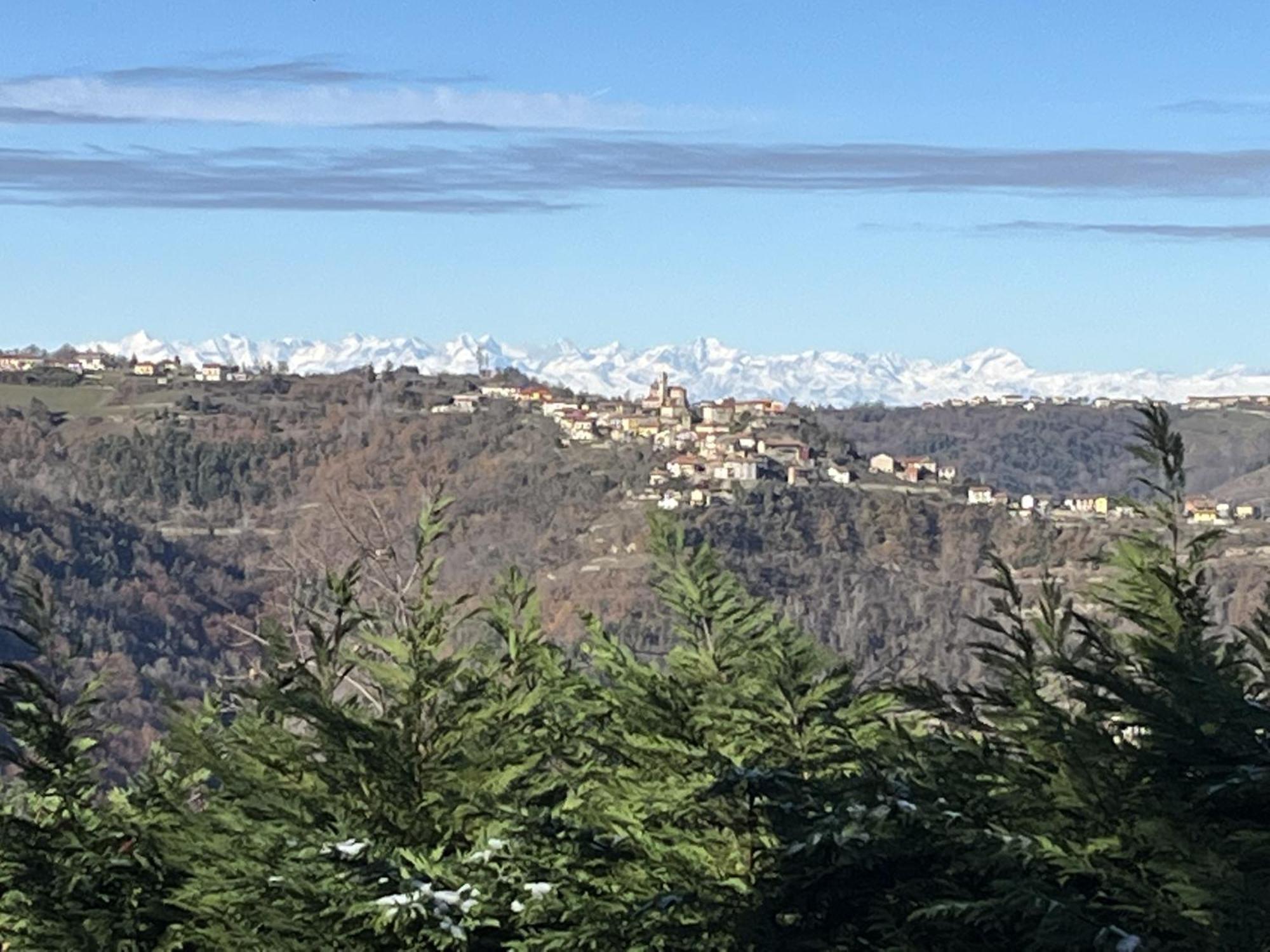 Case Vista Alta Langa, Appartement Bella Vista Cravanzana Exteriér fotografie